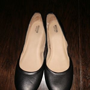 Mossimo Black Flats
